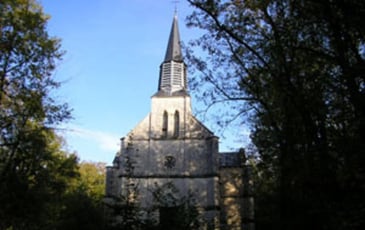 Visite de la chapelle d'Avigny et exposition sur le miel et les abeilles