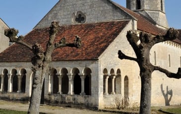 Église d'Escolives-Sainte-Camille