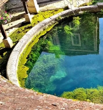 Visitez la mystérieuse Fosse Dionne