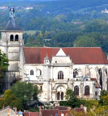 Découvrez l'église Saint-Pierre