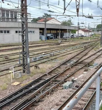 Découverte et visite d'un poste d'aiguillage SNCF Réseau à Laroche-Migennes