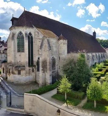 Visite guidée de l'Hôtel Dieu de Tonnerre, de la Chocolaterie Thevenin et de l'Hôtel d'Uzès