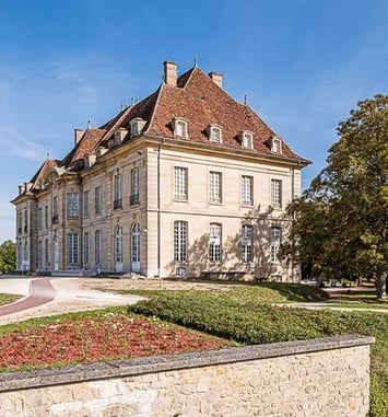 Visitez le Château de Régennes, un patrimoine vivant à Appoigny