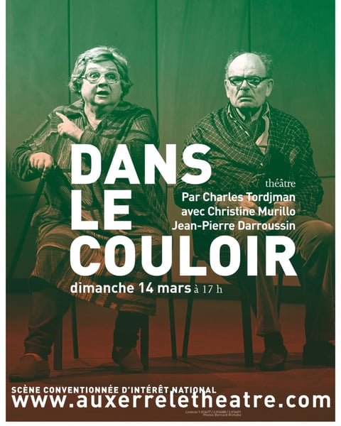 Dans le couloir